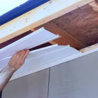 Монтаж карниза